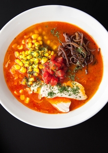 J3gbd3yDocHfxfKjeCXs.jpg?w=940&h=940