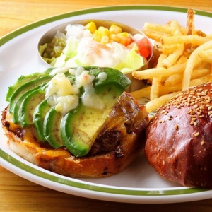 J4KTdLUQdkkLv1EwMf9i.jpg?w=940&h=940