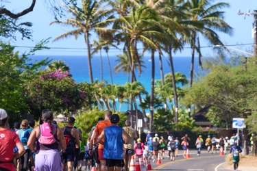 「JALホノルルマラソン2025」 5月29日(木)から第1期エントリー開始　 オフィシャルトレーニングTシャツ第2弾も販売開始！