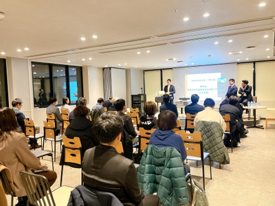 JBNGrPIvDevJYcQFiI2r.jpg?w=940&h=940