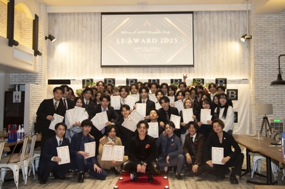 JCZHv99ERh5EvLq9DPQs.jpg?w=940&h=940