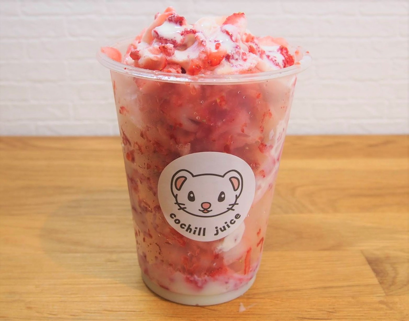 氷を使わない新感覚かき氷「こちるごおり」