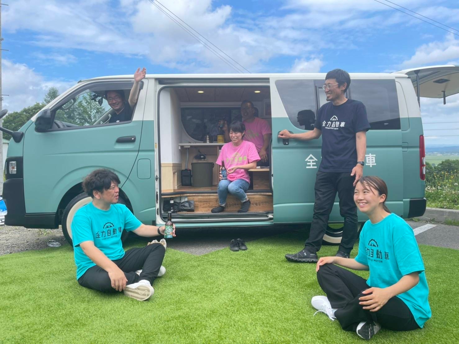 全力自動車プロジェクトメンバーも全力!