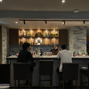 JQQuJoVL8BBg6T63bbI8.jpeg?w=940&h=940