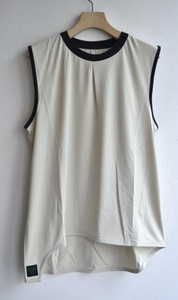 <Mountain Pass top Sleeve_Less> :off white