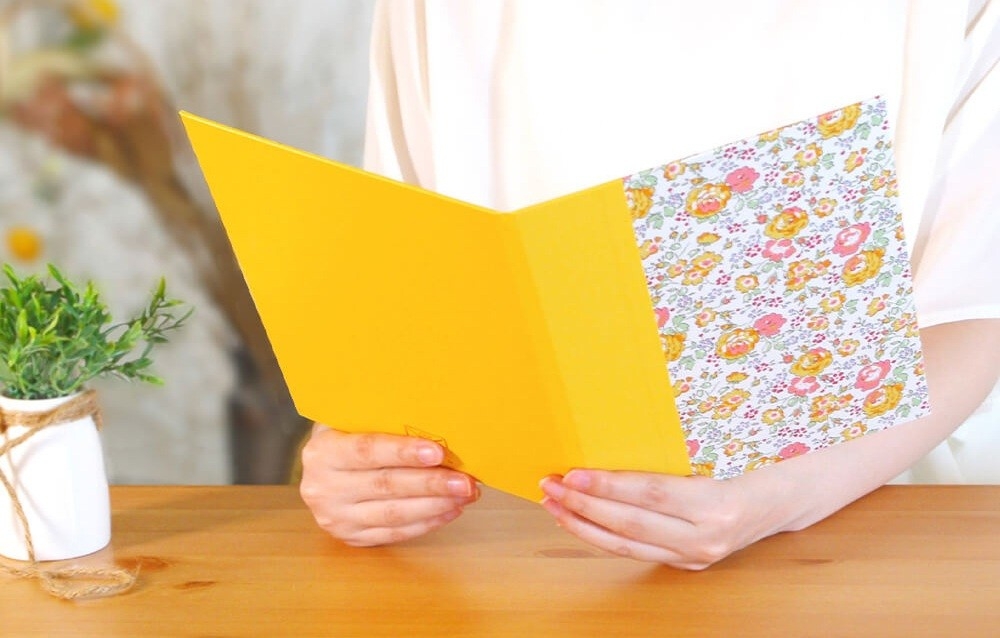 メッセージを読む時間は、お互いを思い合う瞬間でもあります。