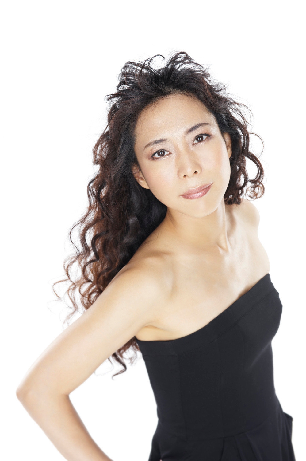 椿鬼奴 (c) YOSHIMOTO KOGYO CO.,LTD.