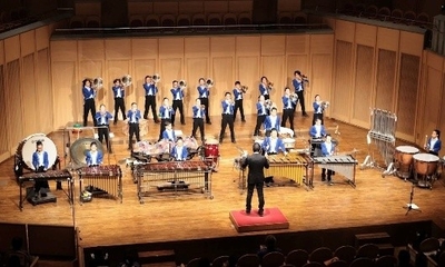 記念ステージに出演の横浜市立小坪小学校金管バンドBLUE ROBINS