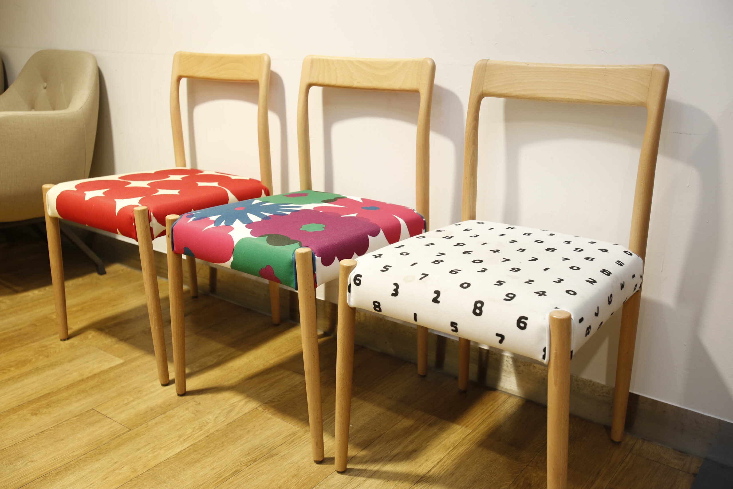 MOMOテラス_京都発テキスタイルブランド『SOU・SOU(ソウソウ)』の生地を使用したチェア