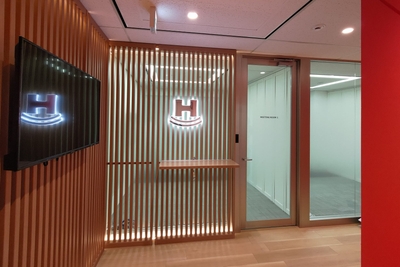 JazF2FRGLqTSzwokgcvk.jpg?w=940&h=940