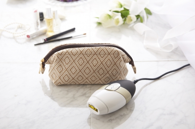 スムーズスキン bare ホリデーキット(ホワイト)