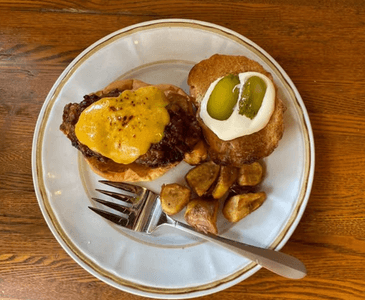 JgsdOhnBNBADkWcWSXZ1.png?w=940&h=940