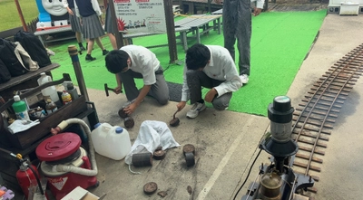 近大附属福山高校が「カーボンリサイクル」の特別授業を実施　高校生が「ばらのバイオコークス」活用の可能性について議論