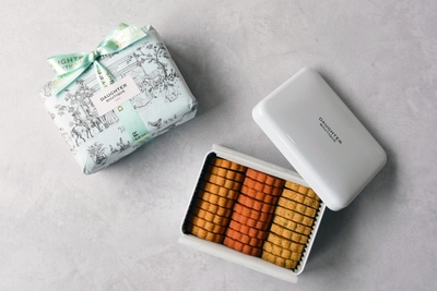 JjSSgLuraGWe48DN9881.jpg?w=940&h=940