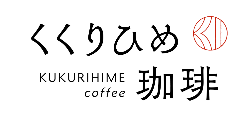 スプーンとパイで食べる「モンブラン」!