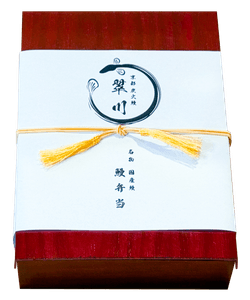 JkxsTXF79HtRC0ywOfG8.png?w=940&h=940