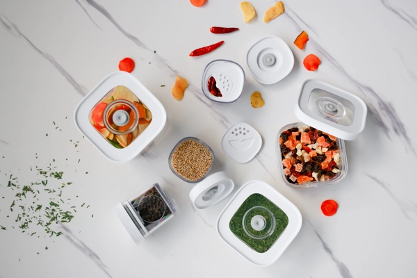 真空保存シリーズ「FRESH & SAVE」の常温保存アイテム 「CUBE」より人気サイズTOP3を集めたセットが9/4(木)に発売