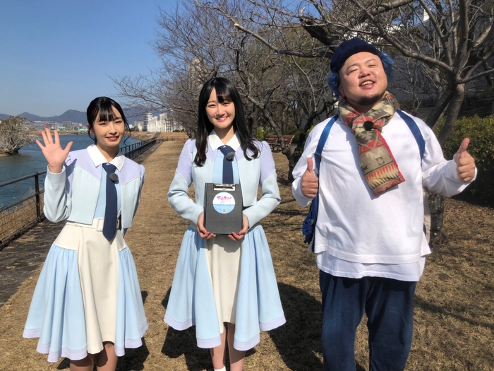 (左から)沖侑果(STU48)・信濃宙花(STU48)・HIPPY