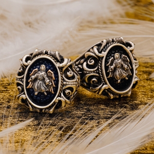 JmZH4yUHFz1Nqhh1OVNx.jpg?w=940&h=940