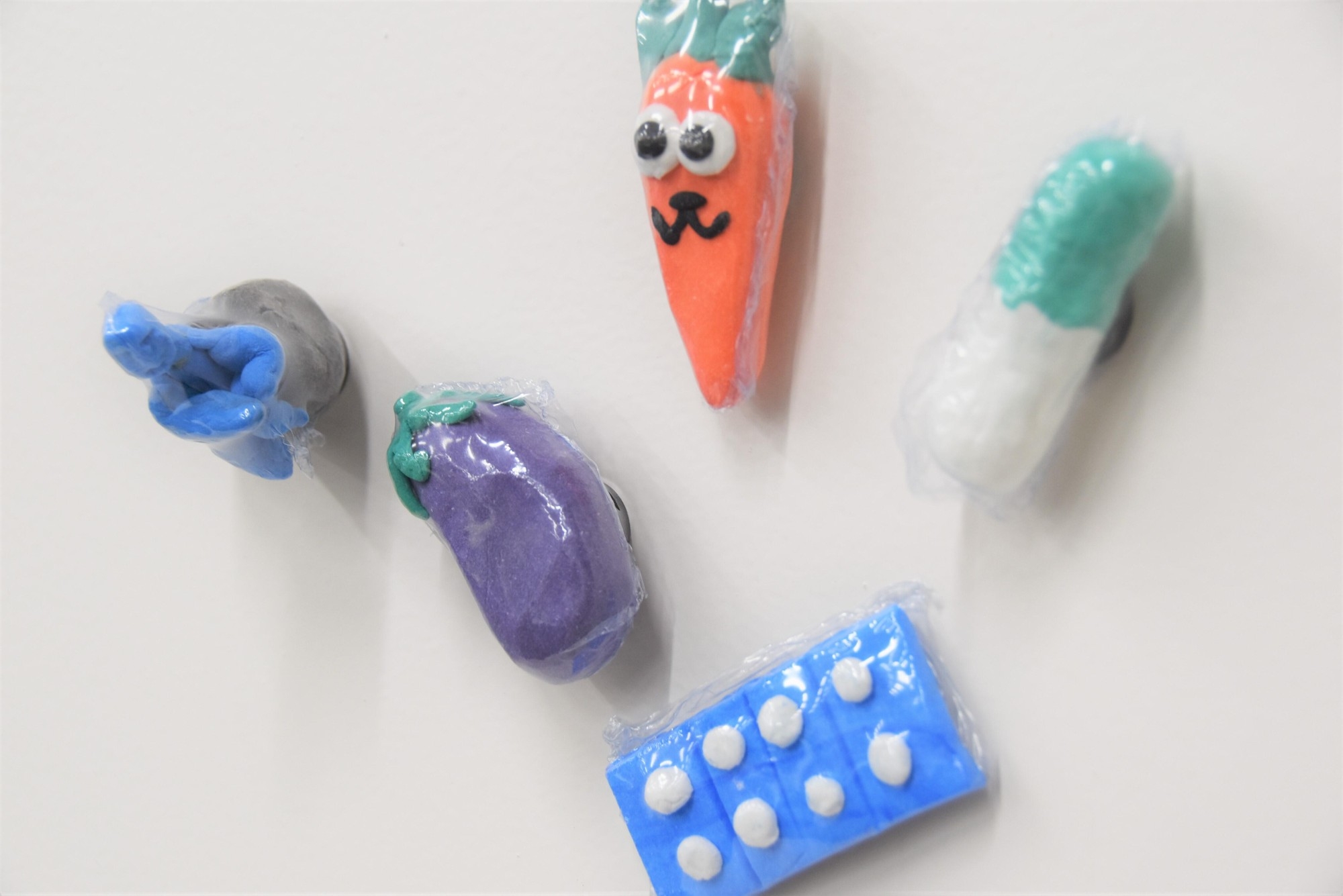 人生ゲームで使った駒も学生の手作り