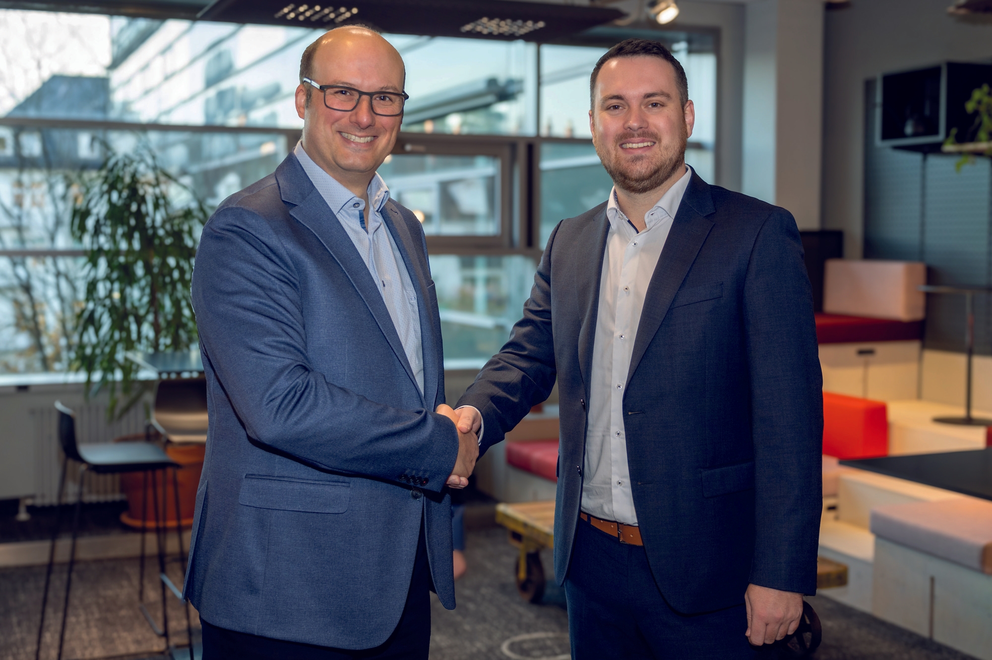 IPG Automotiveとb-plus automotive、ADAS/自動運転の妥当性検証で戦略的パートナーシップを締結