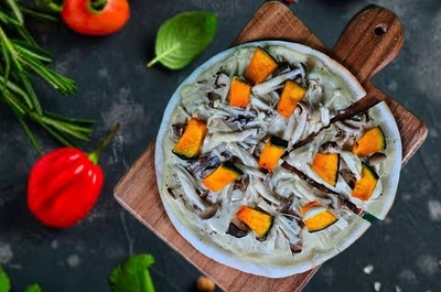 JujUysCk6XmBlOLbyoRy.jpg?w=940&h=940