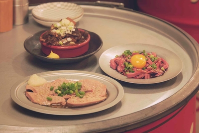 JvxxAzNEMrHnlPHqvHm6.jpg?w=940&h=940