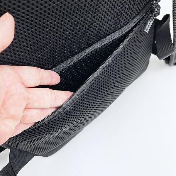 ジョー・クールの黒バッグ