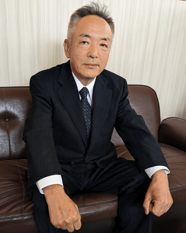 代表取締役 楠部 勝巳