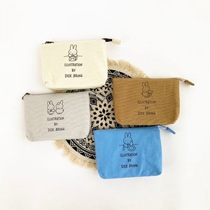 K90Qmv08QYYzovIOyNTN.jpg?w=940&h=940