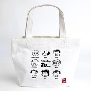 KAvjKNGZmYZ5lwiidfv7.jpg?w=940&h=940