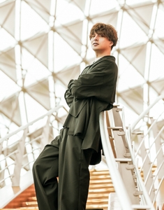 KCLVun1m8XS5d1aLpuIK.jpg?w=940&h=940