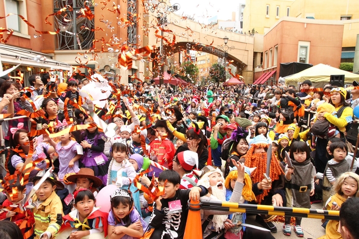 国内最大級のハロウィンイベント「カワサキ ハロウィン」(平成9年~令和2年)