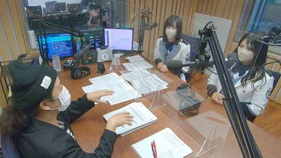 KItmvYmMgLedKXX3T0Y6.jpg?w=940&h=940