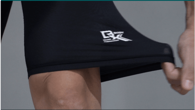 KKZwZYEozGOG7fuS7s2M.png?w=940&h=940