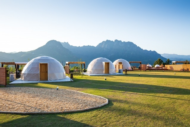 日本各地から出発 3密を避けて移動ができる 新しい旅のスタイル「車旅」を応援 レンタカー付きツアーを販売開始