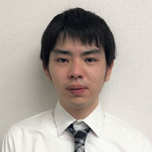 〈私立中担当〉 田中 宏明 先生（開成中出身） 毎年この時期になる と、自身が受験生だ った頃を思い出しま す。今年度の受験生 も来年度の受験生も 入試当日に、柔軟に 問題対応できるポイ ントを伝授します。