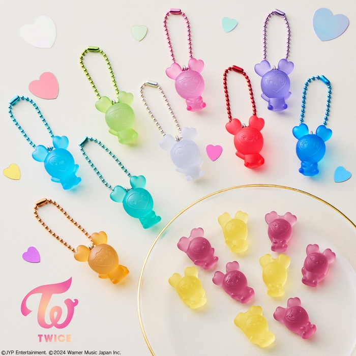 TWICE LOVELYS グミ&チャーム