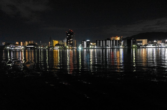 デッキから見える美しい夜景