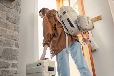 KUaH2HWlyoZbdJsjwIXy.jpg?w=940&h=940