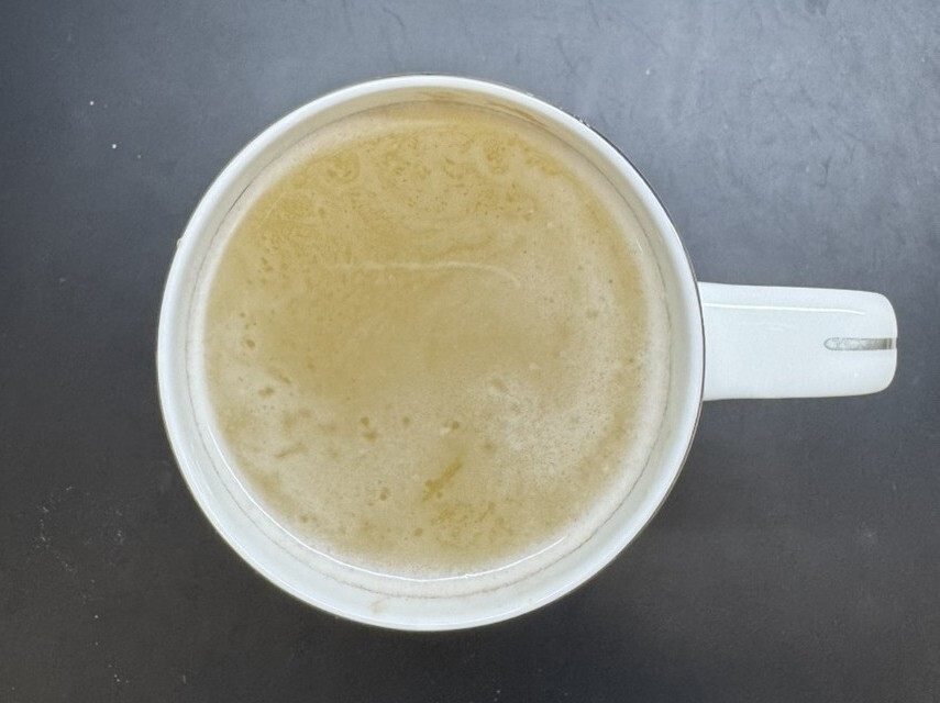 コップの茶渋も洗浄中