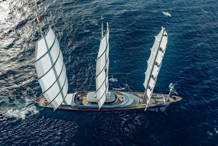 ジュメイラのスーパーヨット「ザ・マルテーゼ・ファルコン」