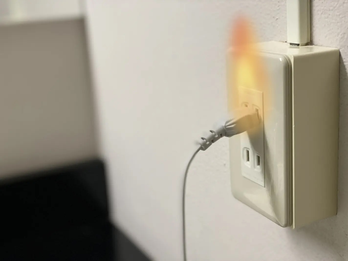 コンセント点検のハードルを下げる――WIRECARE Plus