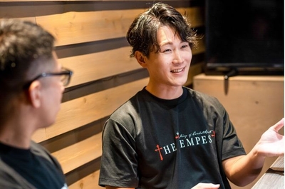 KVwZuNvh44AFhzPDgCjw.jpg?w=940&h=940