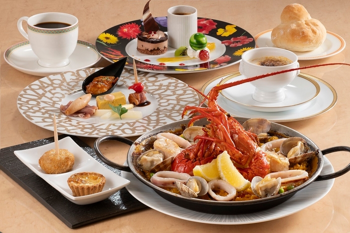 伊勢志摩産 伊勢海老のパエリャランチコース