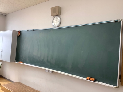 KbZMRFY3qxBzKY28Khgd.jpeg?w=940&h=940