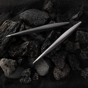 Kf7QLXxuB0oWv89d2vGY.jpg?w=940&h=940