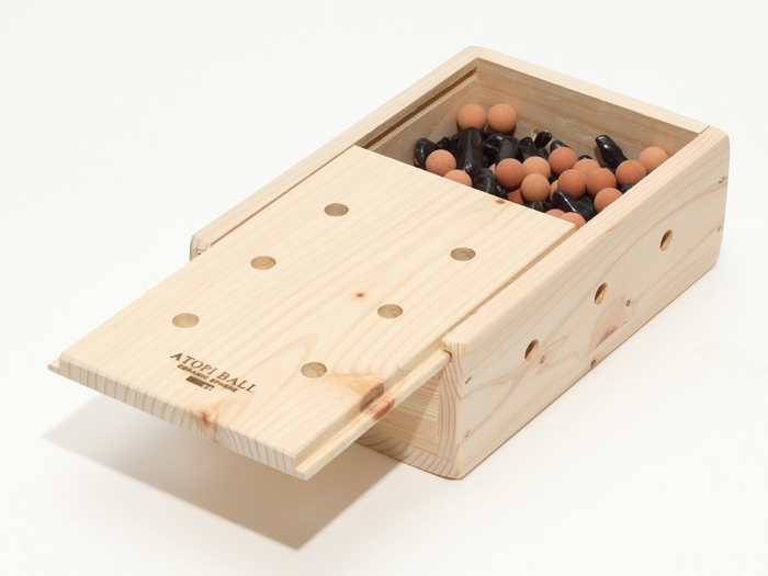 麦飯石+トルマリン石+ヒノキの贅沢な組み合わせ