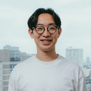 Ki74N629o7kg2JqXmfx3.jpg?w=940&h=940