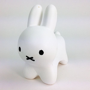 Kk3022XsFiq1v2srGDaE.jpg?w=940&h=940